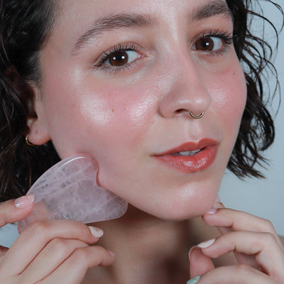 Gua Sha: piedra de belleza para masaje facial de Elixir - Elixir by La Maga